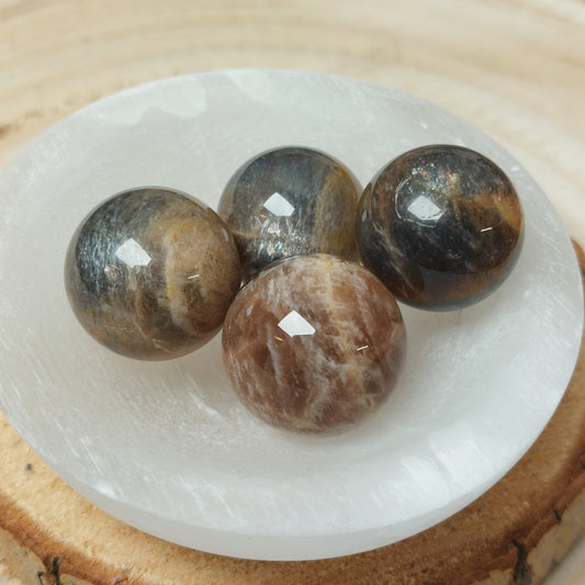 Schwarze Mondstein/Sonnenstein Kugel XS