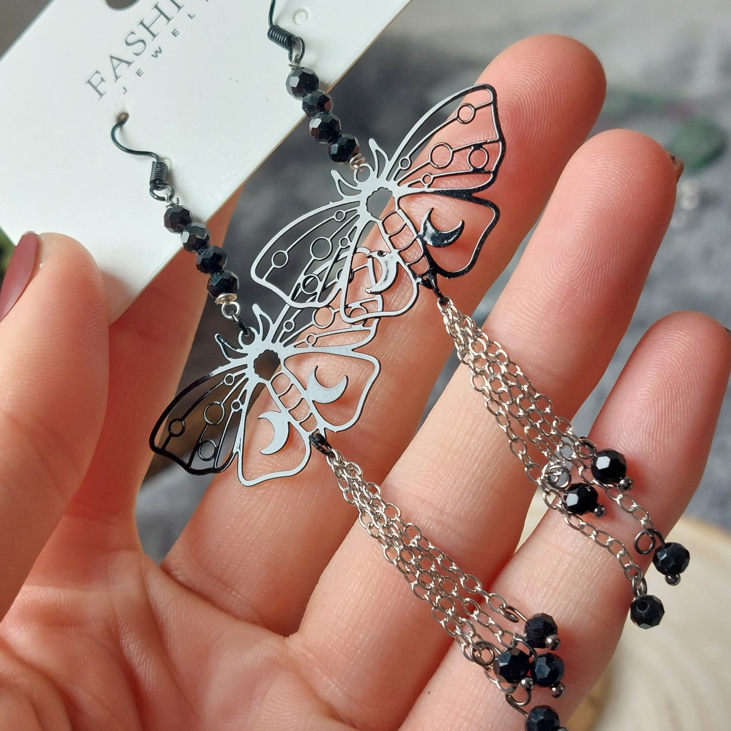 Modeschmuck Ohrringe Prehnit schwarzer Spinell Schmetterling