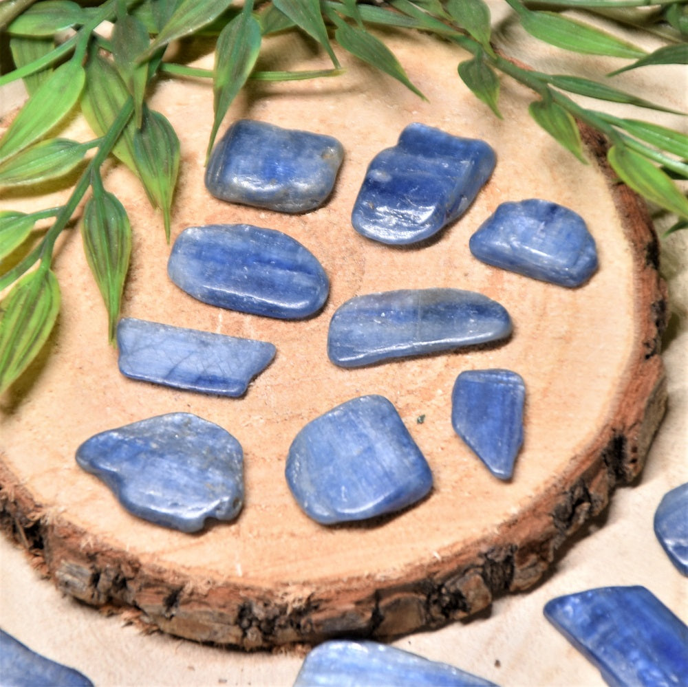 Disthen Blau (Kyanit) Trommelstein