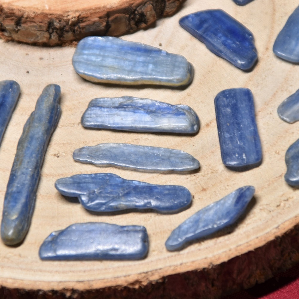Disthen Blau (Kyanit) Trommelstein