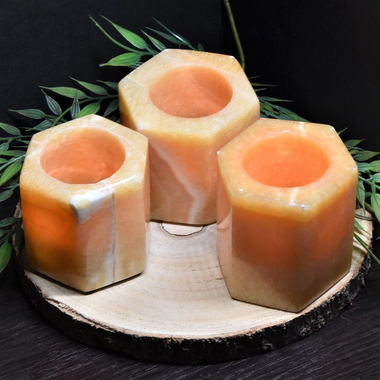 Orangencalcit Teelichthalter