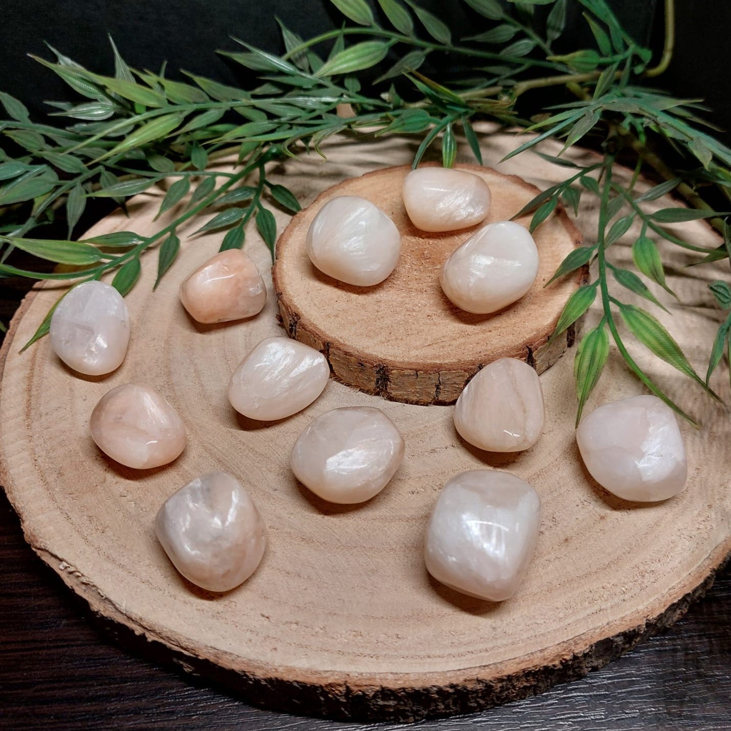 Stilbit (rosa) Trommelstein aus Indien