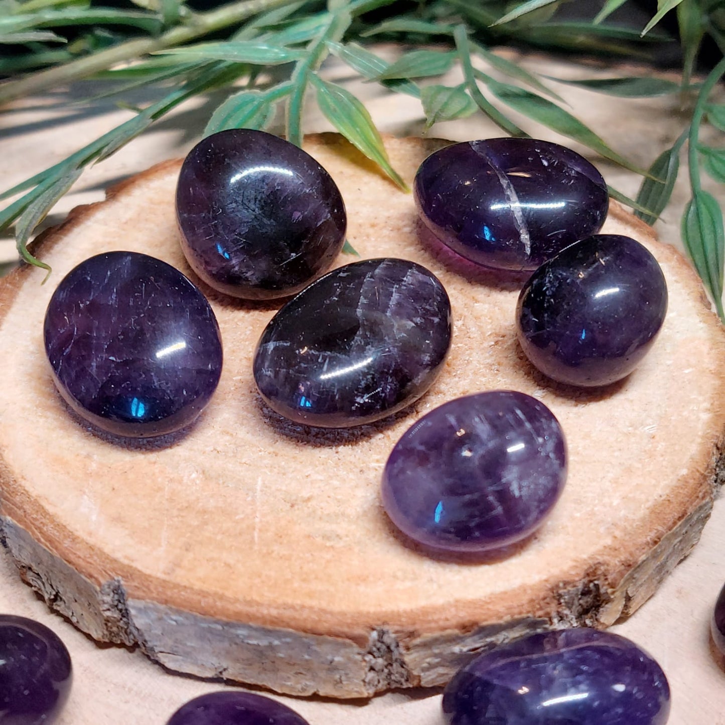 Amethyst Trommelstein dunkel