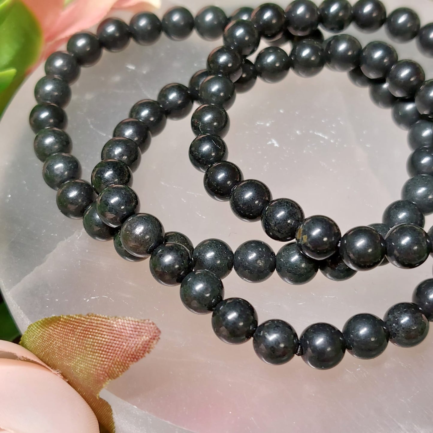 Shungit Perlen Armband