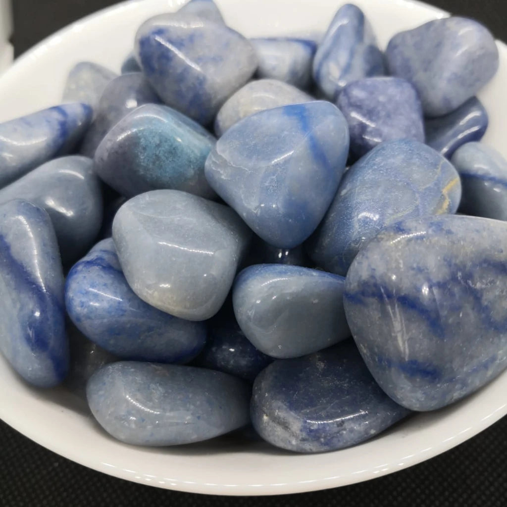 Blauquarz Trommelstein