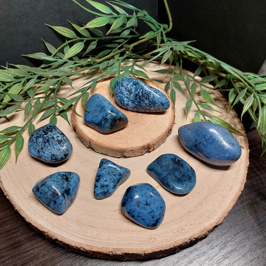 Dumortierit Trommelstein - der Take-it-easy-Stein - A-Qualität